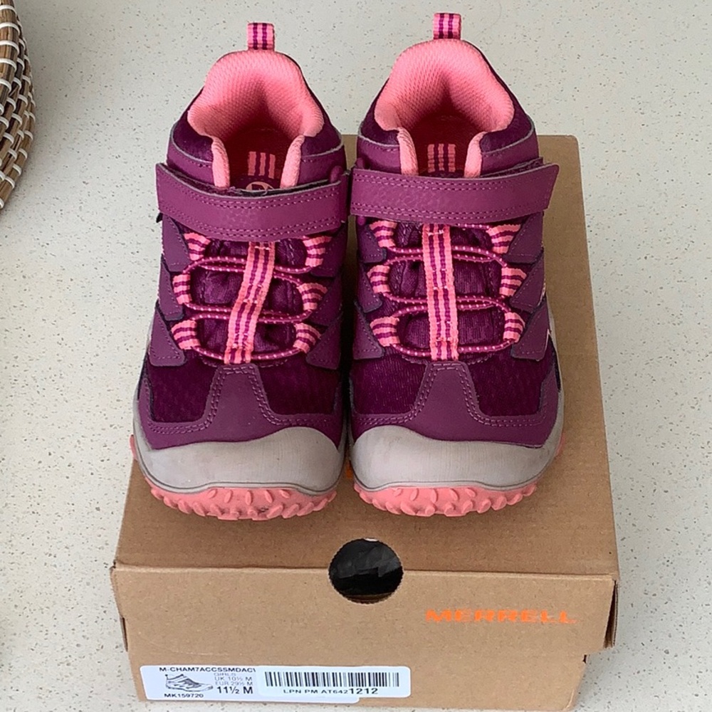 Merrell hiking boots size 11.5
